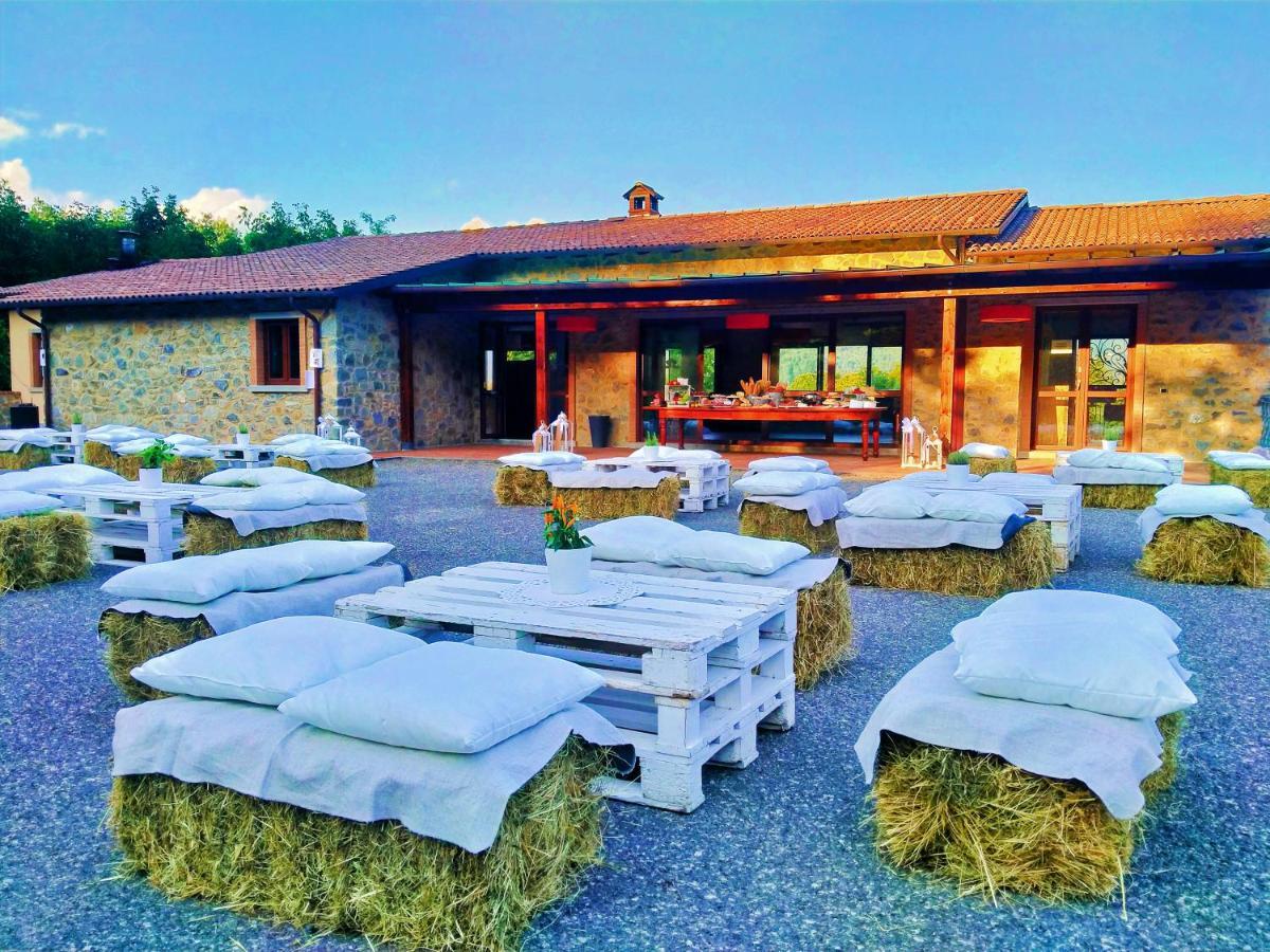Agriturismo Borgo Biaia Camporgiano Exterior foto