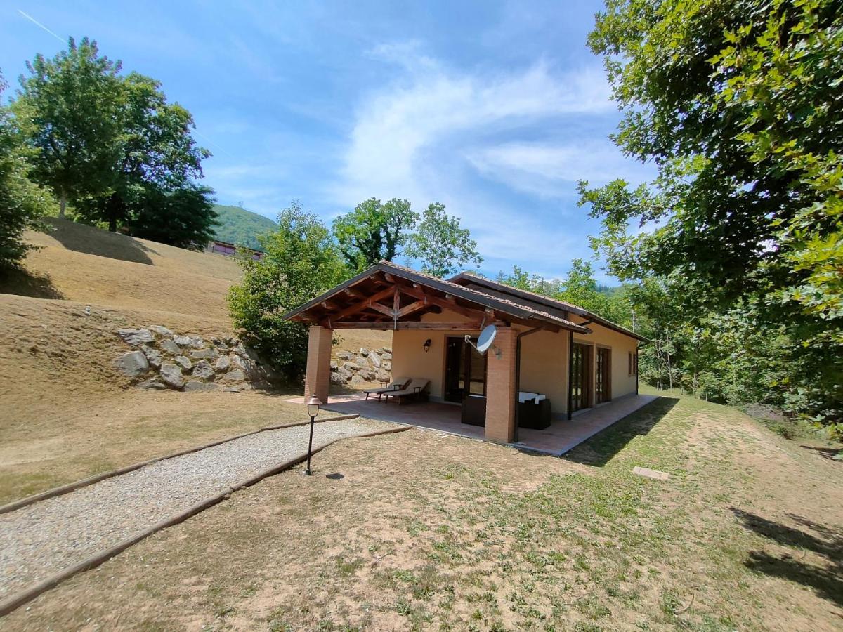 Agriturismo Borgo Biaia Camporgiano Exterior foto