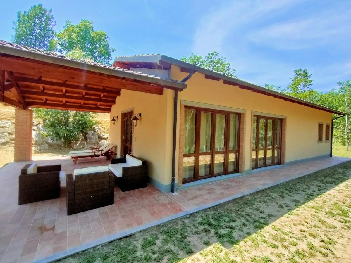 Agriturismo Borgo Biaia Camporgiano Exterior foto